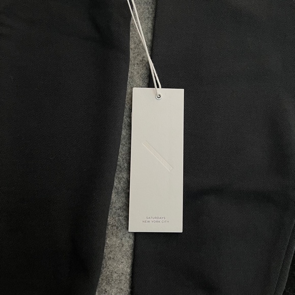 SATURDAYS NYC 2018 "Bowery Paradise" Black Crewneck Sweatshirt MEDIUM NWT - Picture 7 of 13